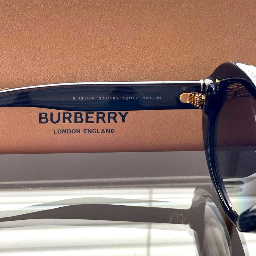 New Burberry Round Unisex Sunglasses